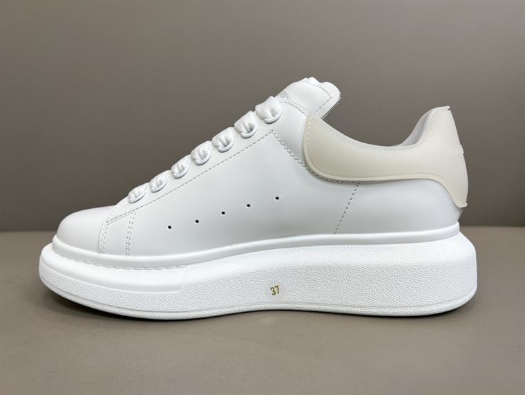 ALEXANDER MCQUEEN SNEAKER - ALD006
