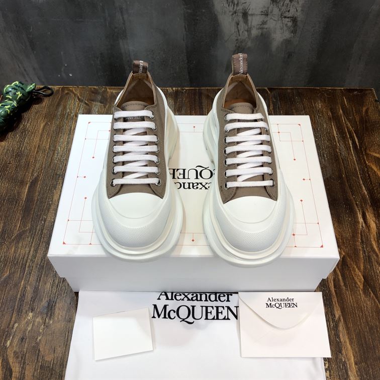 ALEXANDER MCQUEEN TREAD SLICK LOW-TOP SNEAKERS - ALD027