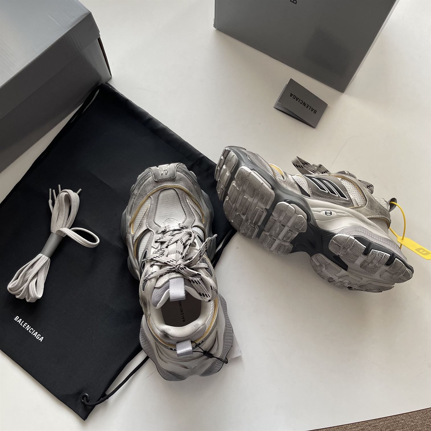 BALENCIAGA CARGO SNEAKER GREY - BLA093