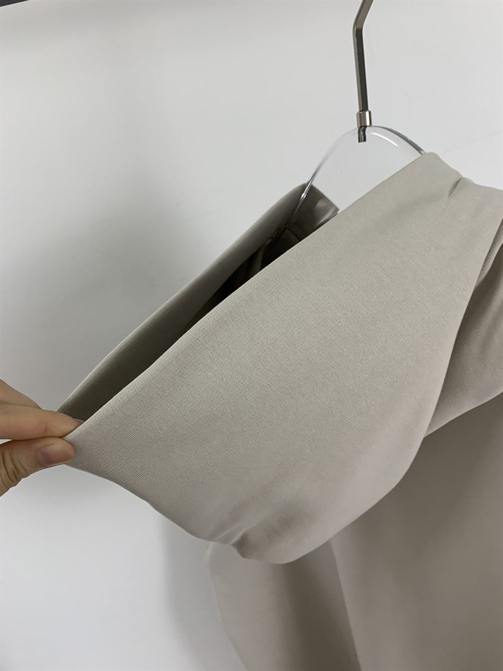 BALENCIAGA HOODIE - BH017