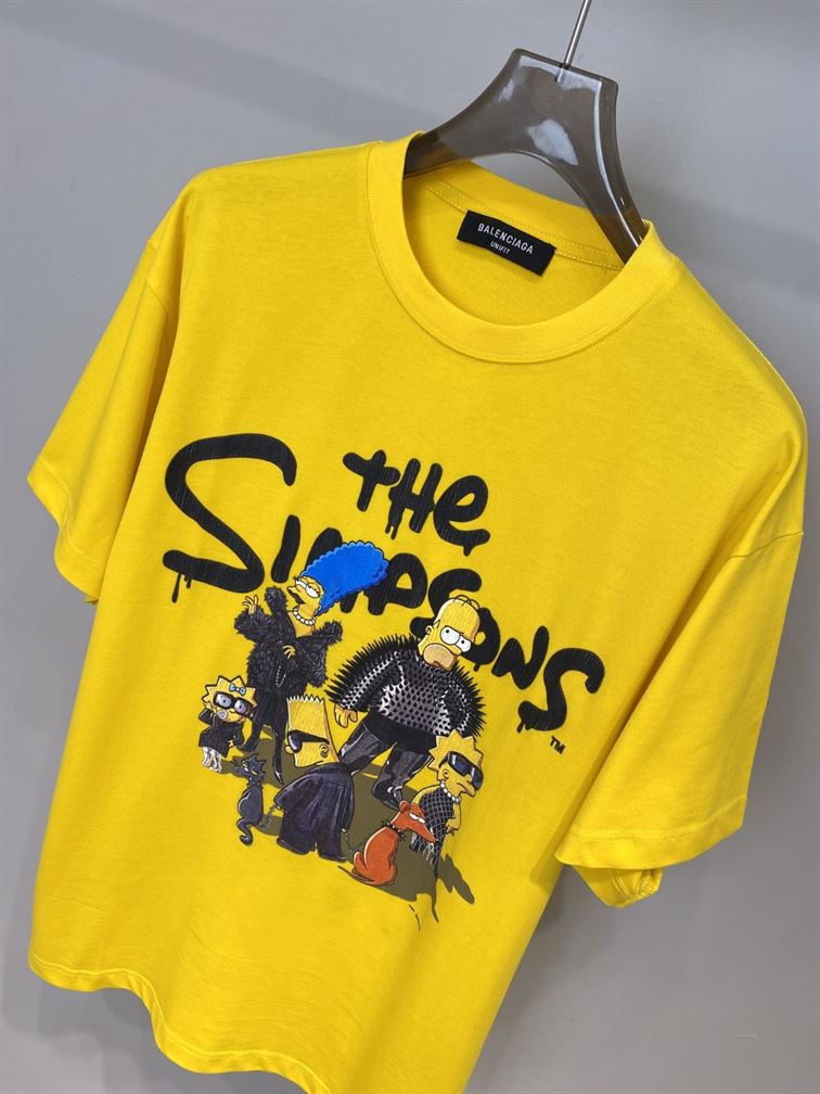 BALENCIAGA MEN'S THE SIMPSONS TM 20TH TELEVISION T-SHIRT OVERSIZED IN YELLOW - BAS007
