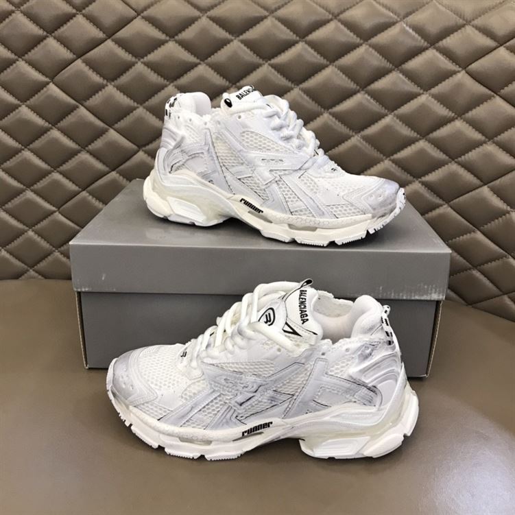 BALENCIAGA RUNNER SNEAKERS IN WHITE - BLA006