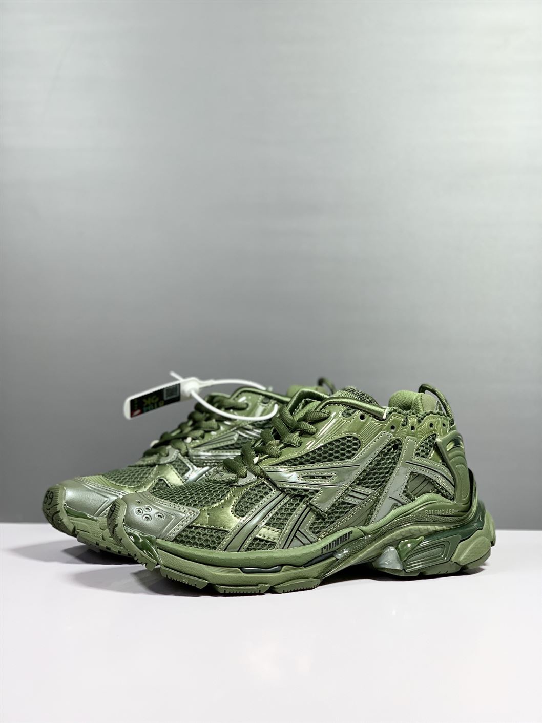 BALENCIAGA RUNNER TRAINERS IN DARK GREEN MESH AND NYLON - BLA025