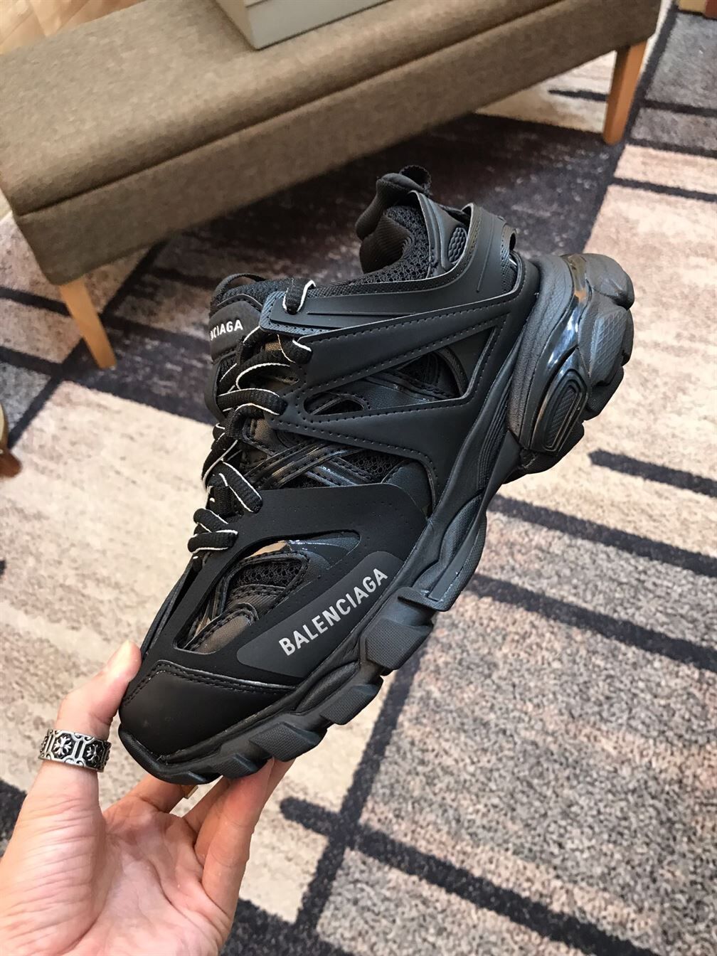 BALENCIAGA TRACK 3.0 SNEAKERS FULL BLACK - BLA004