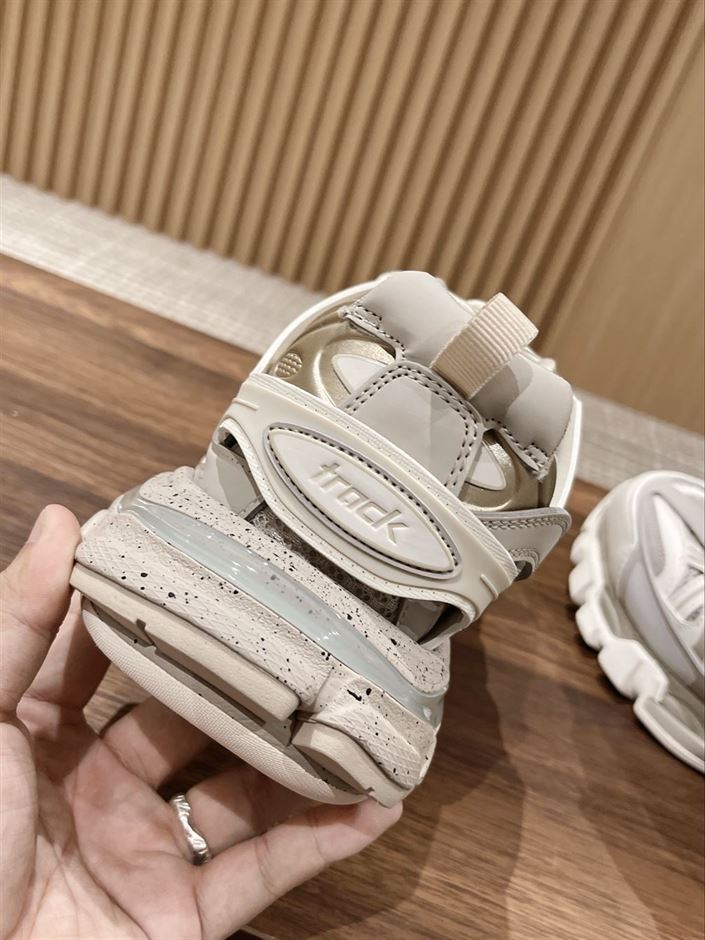 BALENCIAGA TRACK TRAINERS BEIGE - BLA067