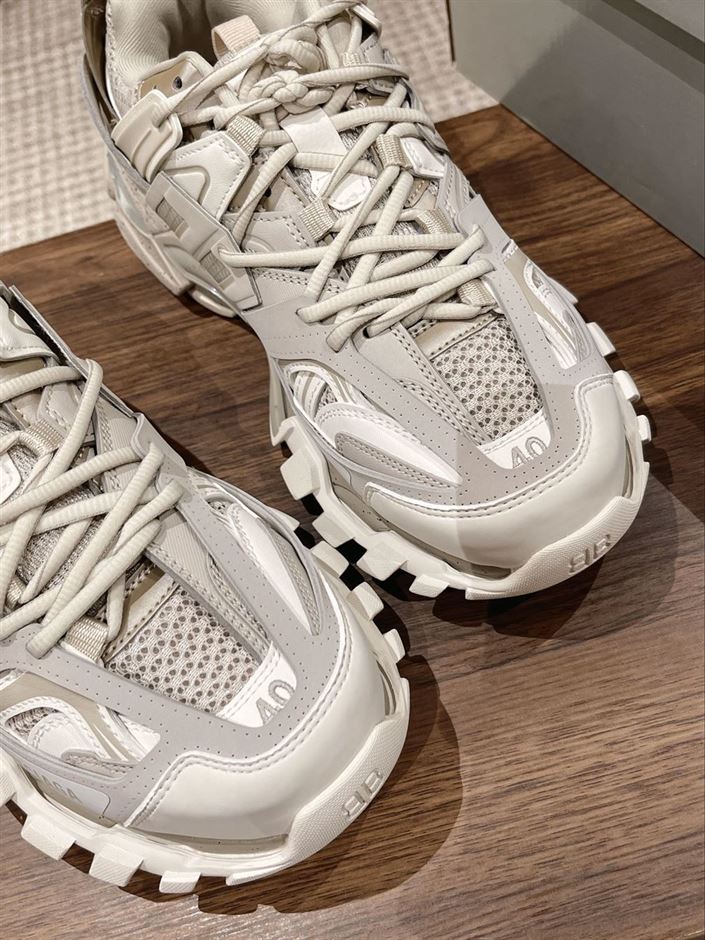 BALENCIAGA TRACK TRAINERS BEIGE - BLA067