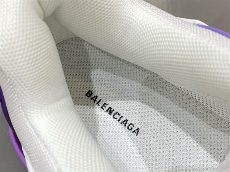 BALENCIAGA TRIPLE S 1.0 SNEAKERS IN WHITE AND LILAC - BLA021