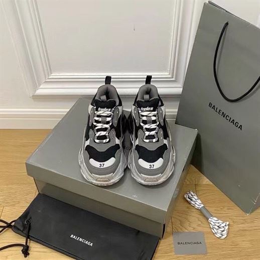 BALENCIAGA TRIPLE S GREY BLACK - BLA059