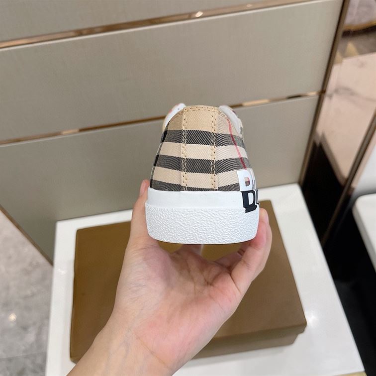 BURBERRY LOGO PRINT VINTAGE CHECK COTTON SNEAKERS IN ARCHIVE BEIGE - BBR023