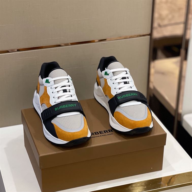 BURBERRY LOGO-STRAP LOW-TOP SNEAKERS - BBR025