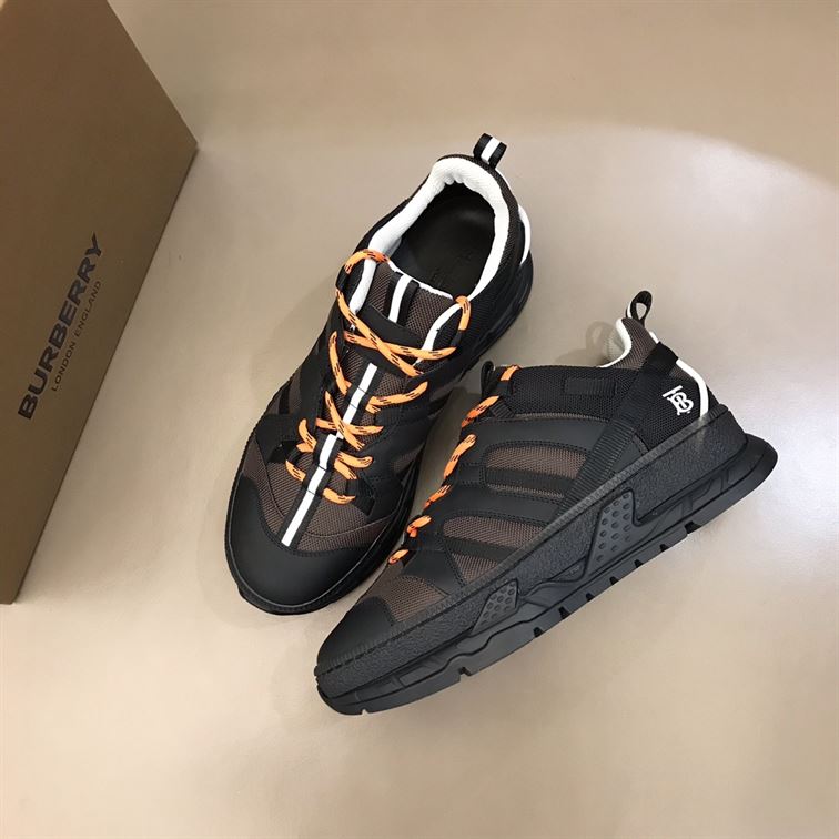 BURBERRY UNION SNEAKERS - BBR020