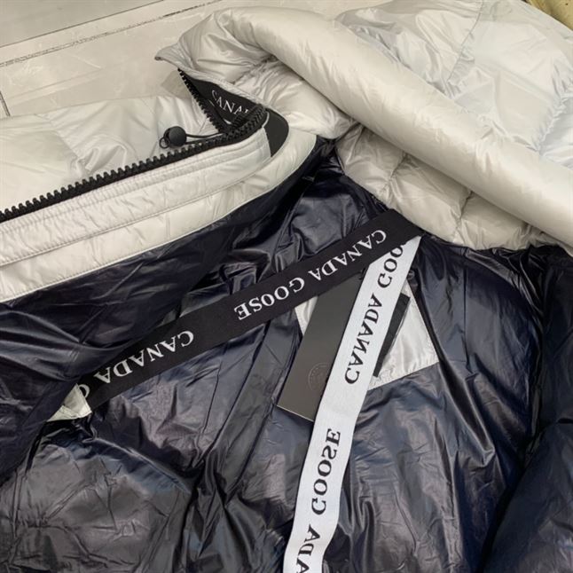 CANADA GOOSE CROFTON PUFFER BLACK LABEL - CN25