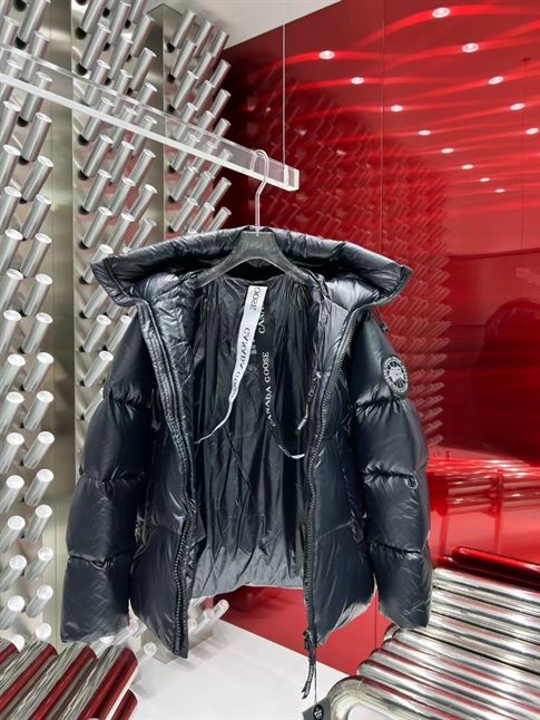 CANADA GOOSE CROFTON PUFFER BLACK LABEL - CN26