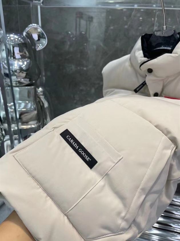 CANADA GOOSE FREESTYLE QUILTED ARTIC-TECH GILET - CN10