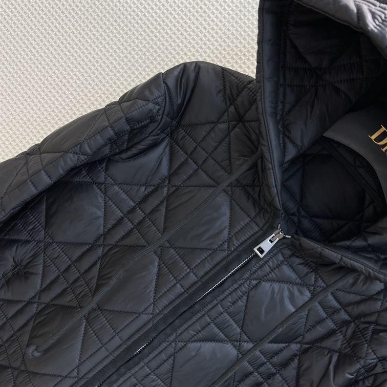 CHRISTIAN DIOR COAT - DRC006