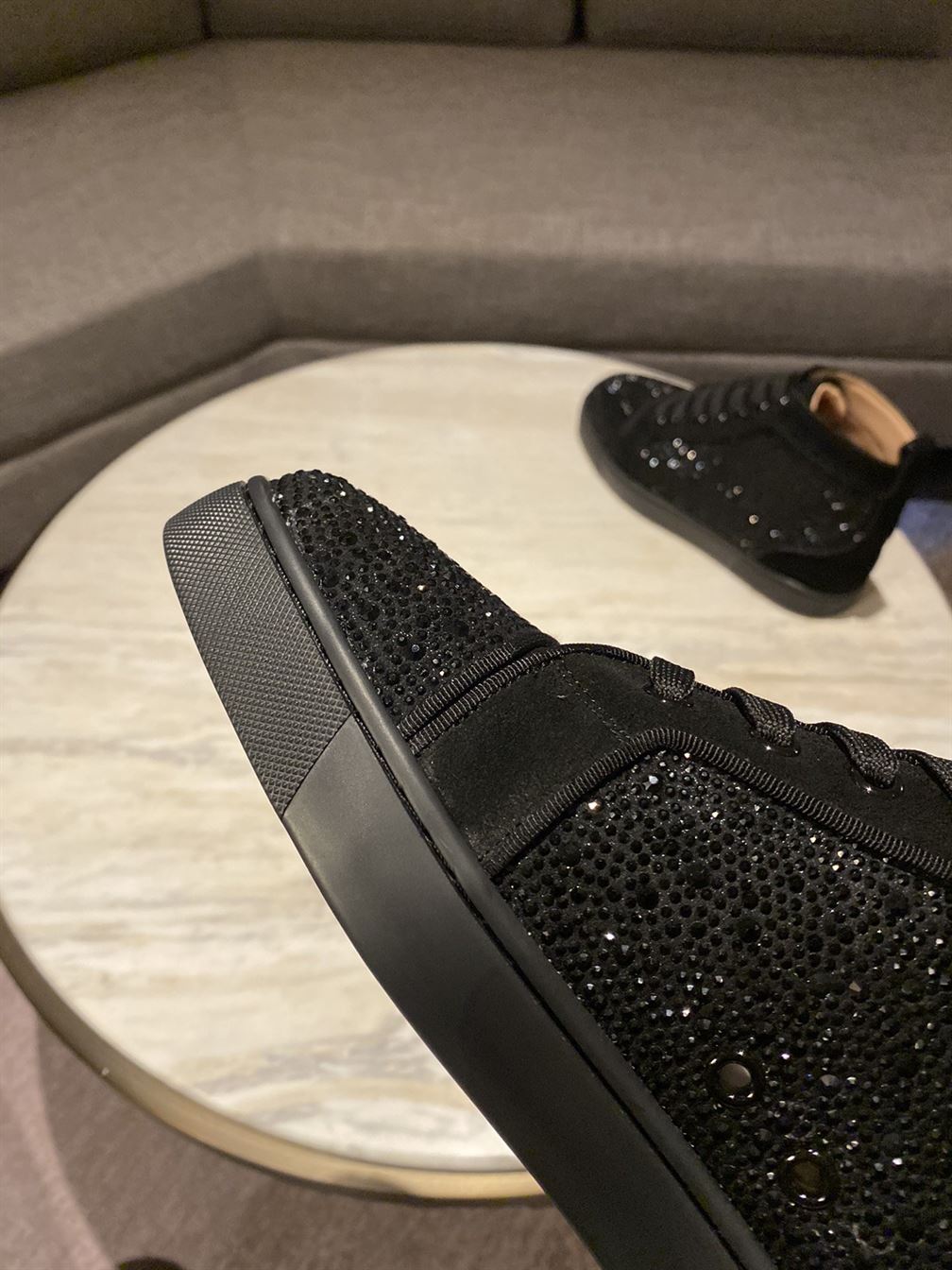 CHRISTIAN LOUBOUTIN HIGH TOP SNEAKER - CLS011