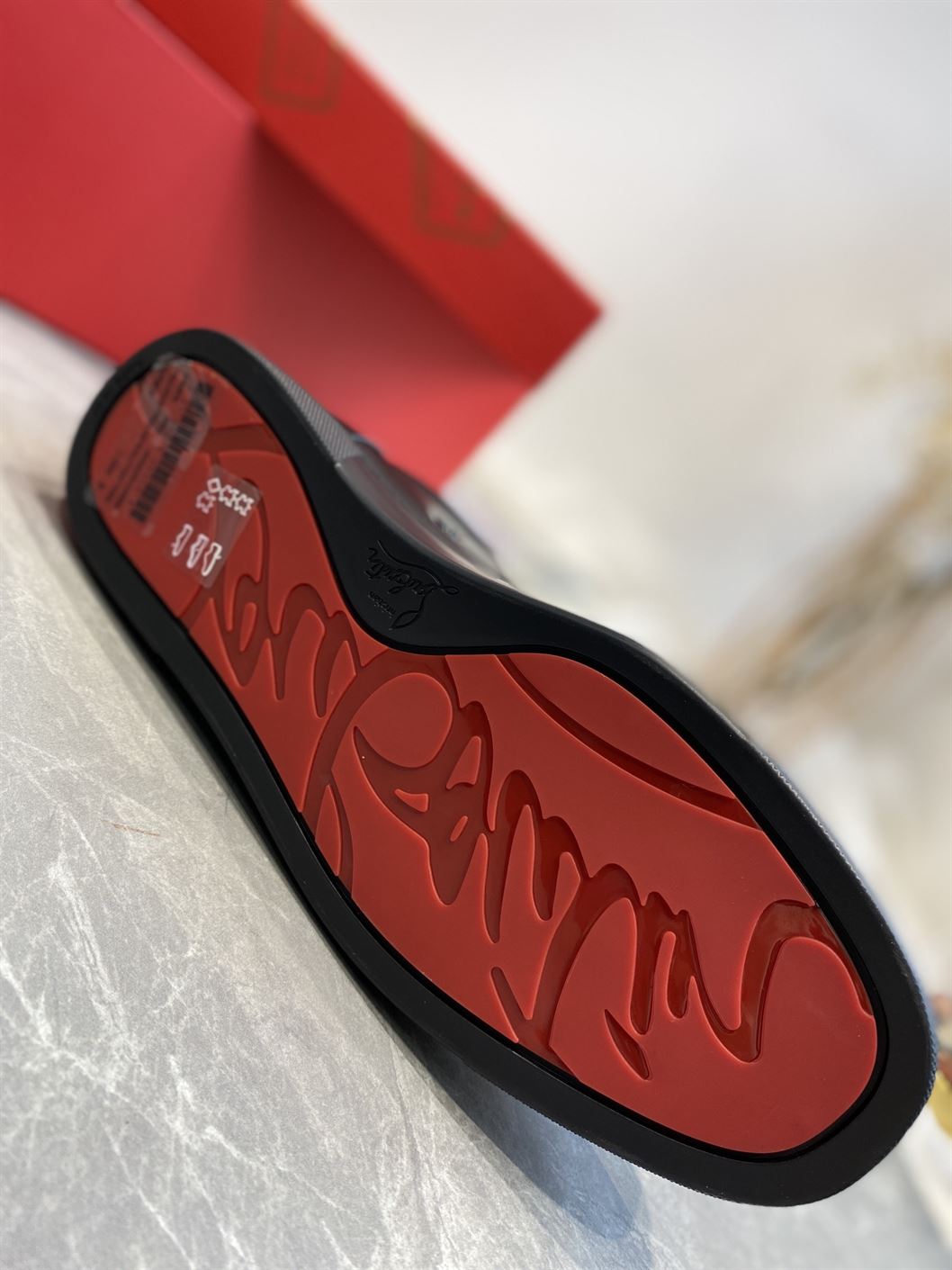 CHRISTIAN LOUBOUTIN LOUIS JUNIOR SNEAKERS - CLS032