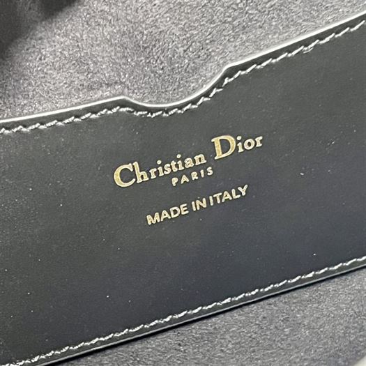 DIOR 30 MONTAIGNE AVENUE BAG BLACK BOX CALFSKIN