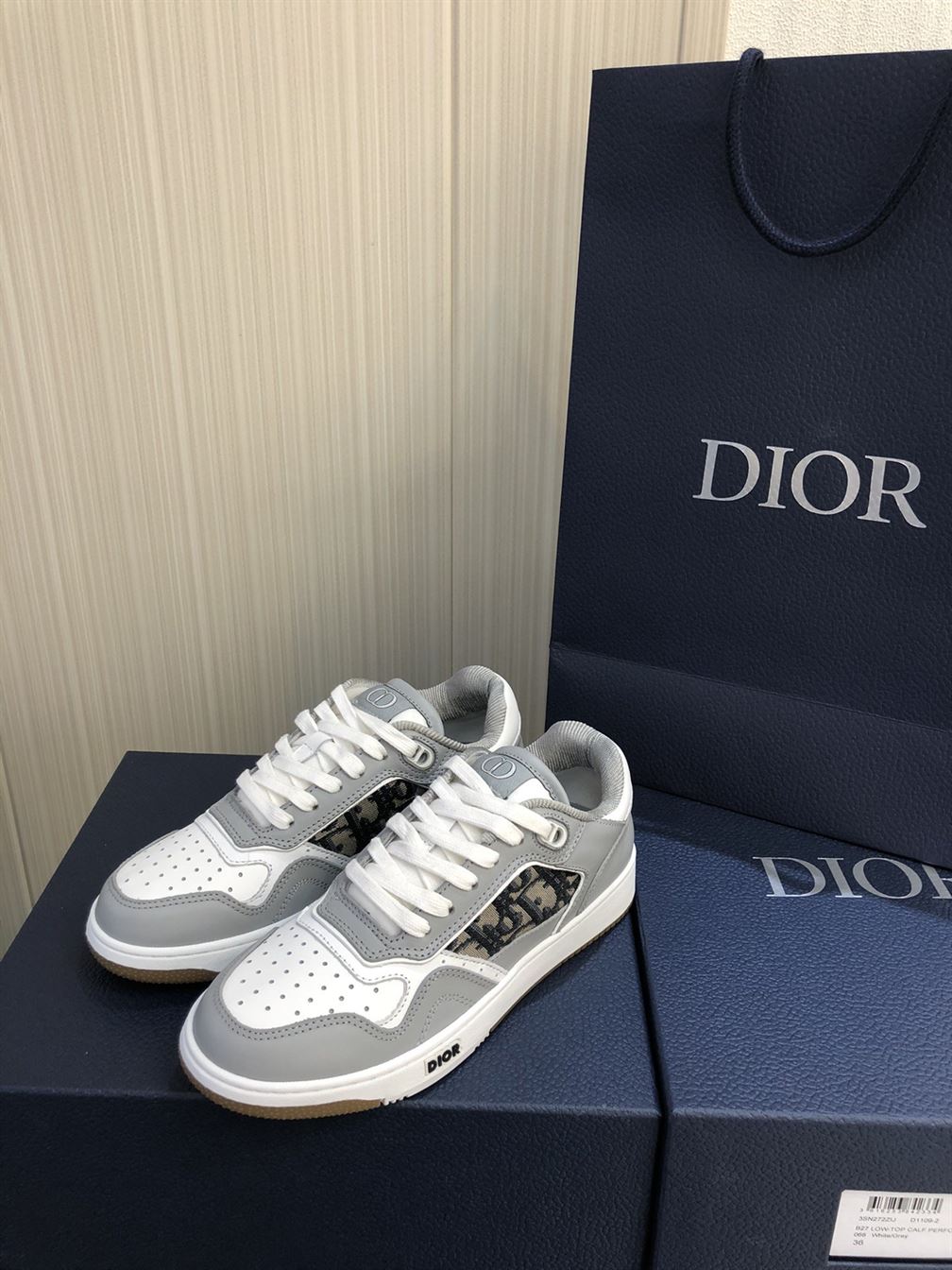 DIOR B27 LOW-TOP SNEAKER - DO007