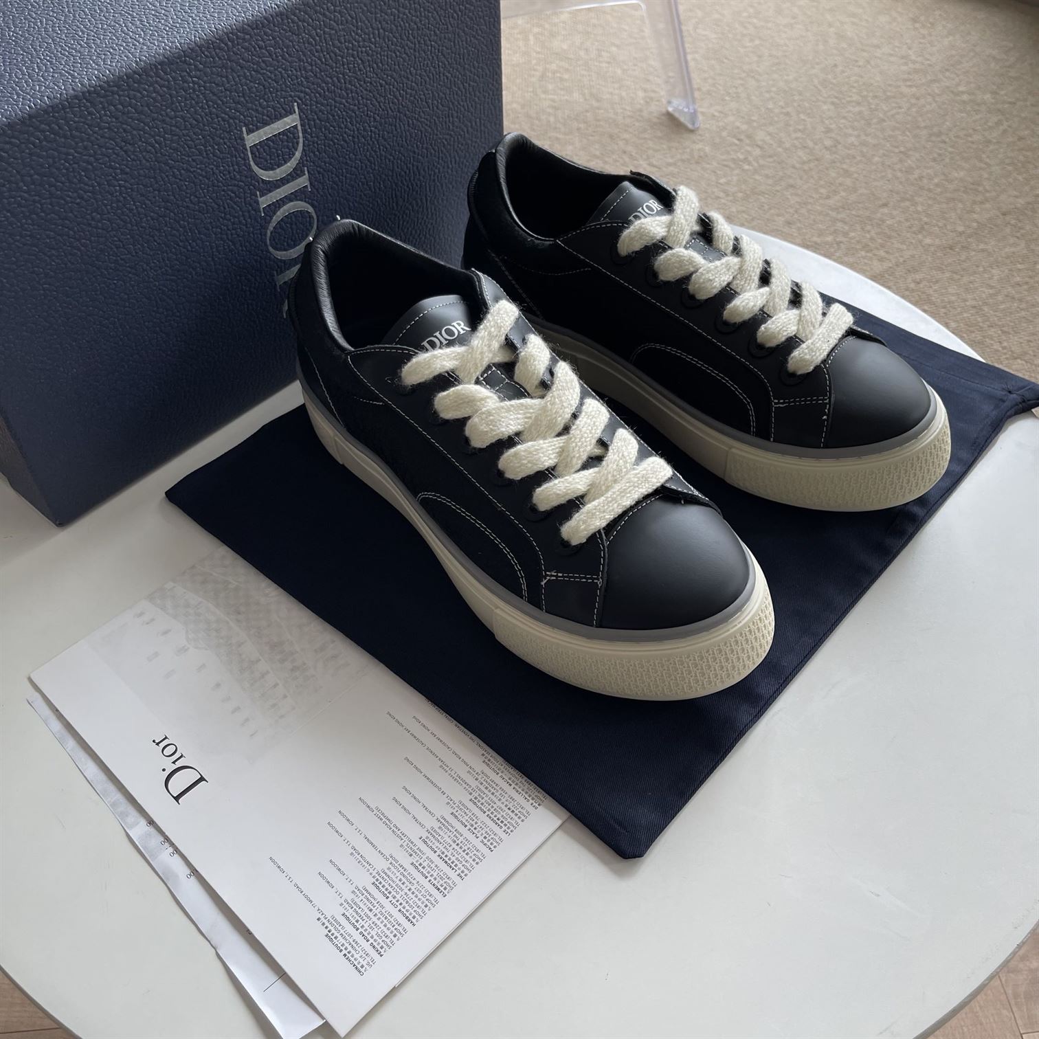 DIOR B33 SNEAKER BLACK SMOOTH CALFSKIN AND DIOR OBLIQUE JACQUARD - DO129