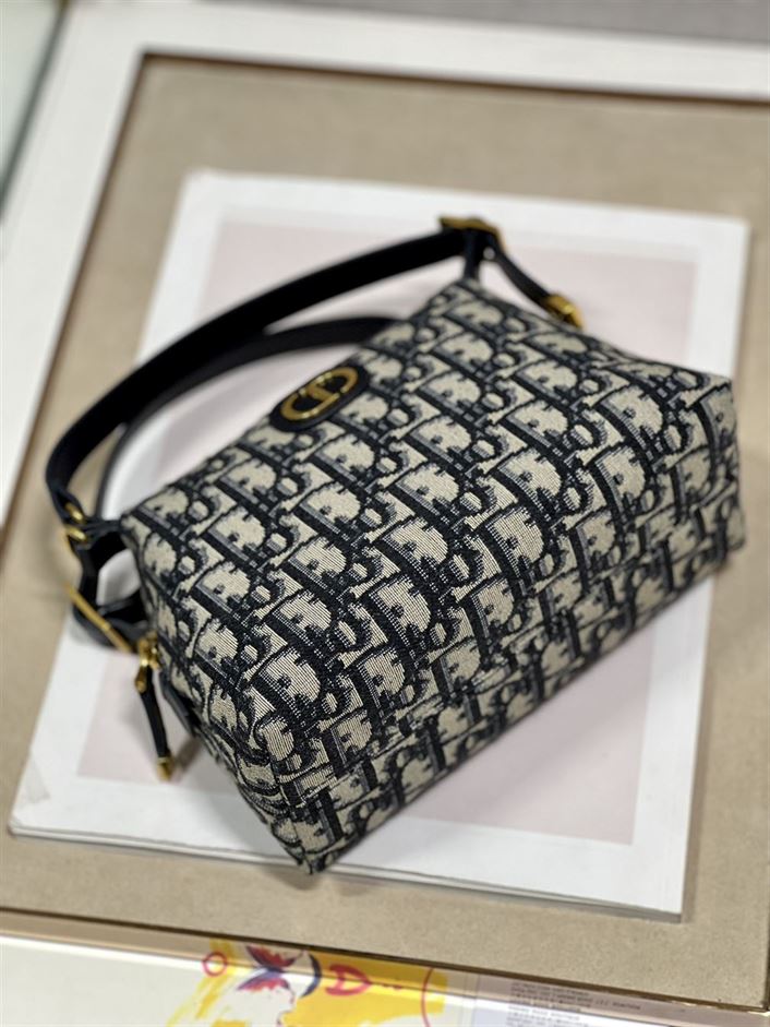 DIOR CARO D-COSY BAG BLUE DIOR OBLIQUE JACQUARD