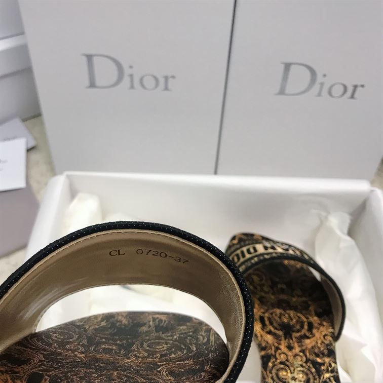 DIOR DWAY SLIDE - DS013