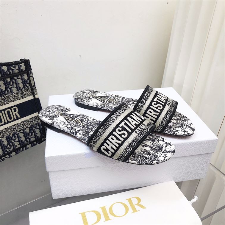 DIOR DWAY SLIDE - DS022