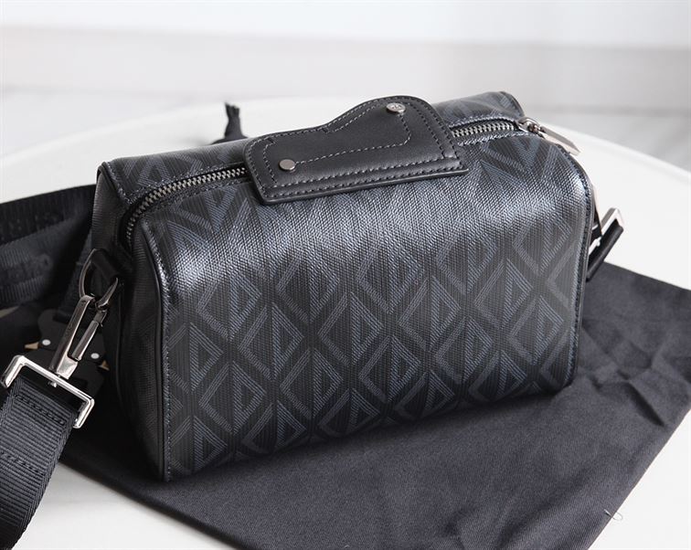 DIOR LINGOT 22 BAG BLACK CD DIAMOND CANVAS - DIO015