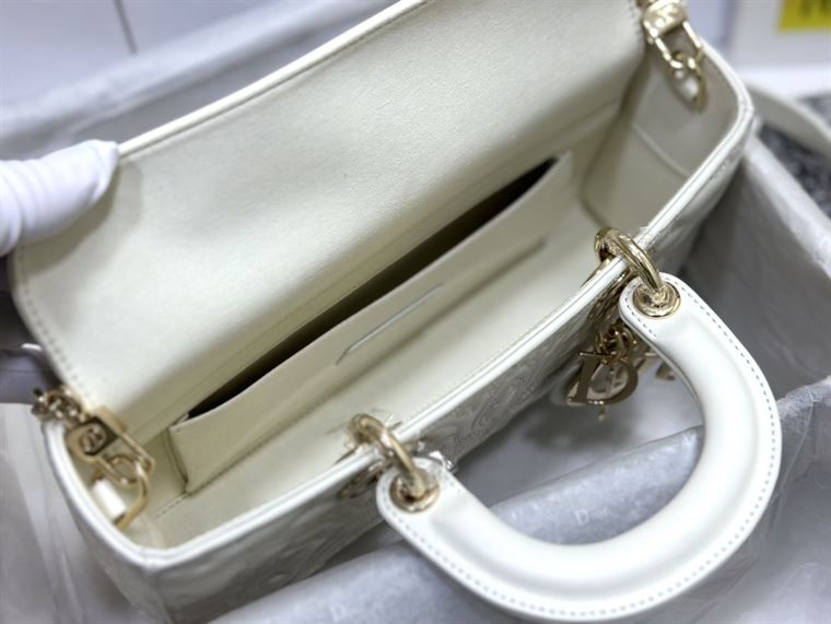 DIOR MEDIUM LADY D-JOY BAG LATTE QUILTED EFFEC