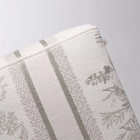 DIOR MEDIUM LADY D-LITE WHITE BAG