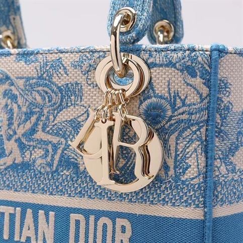 DIOR MEDIUM LADY D-LITE BAG CORNFLOWER BLUE