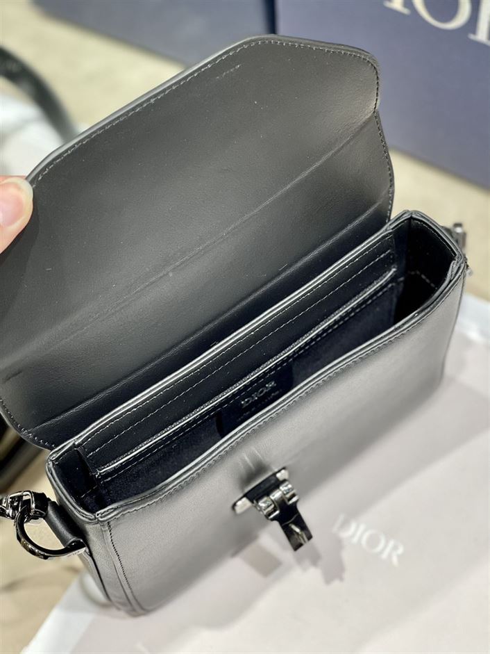 DIOR MESSENGER POUCH OBLIQUE GALAXY BLACK