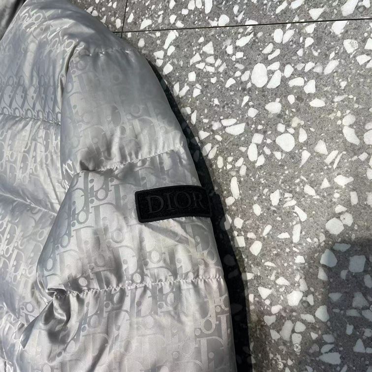 DIOR OBLIQUE DOWN JACKET TECHNICAL JACQUARD - DRC020