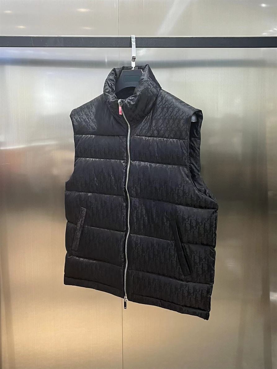 DIOR OBLIQUE SLEEVELESS DOWN JACKET - DRC012