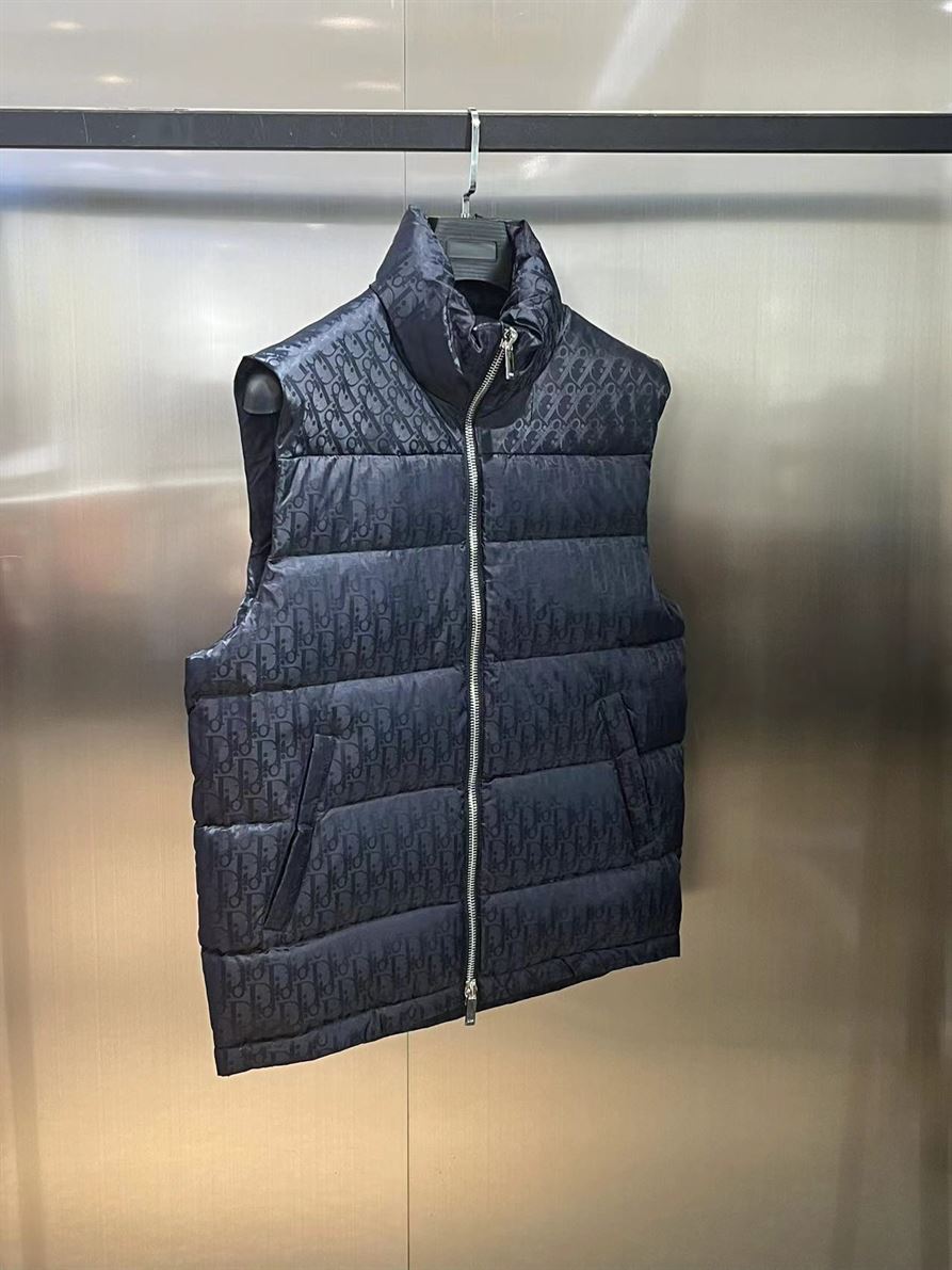 DIOR OBLIQUE SLEEVELESS DOWN JACKET - DRC014