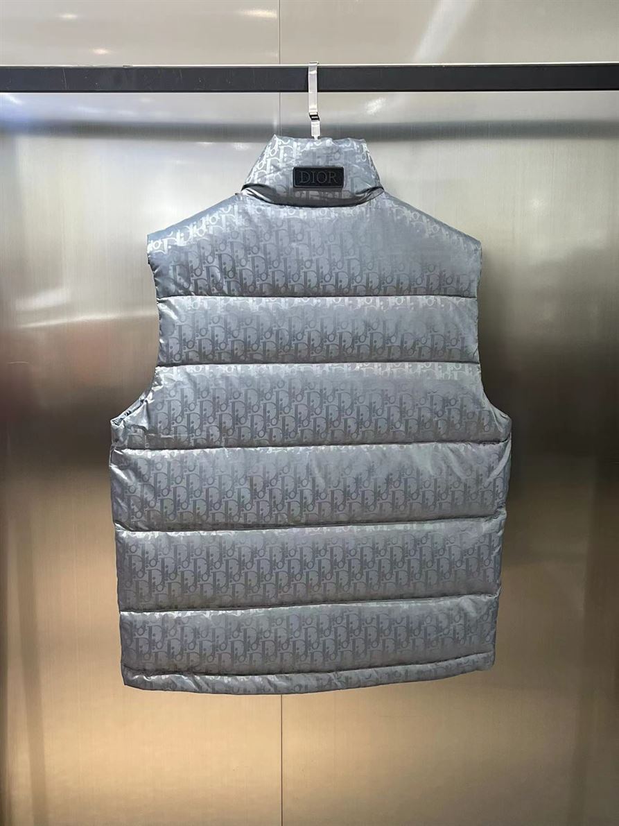 DIOR OBLIQUE SLEEVELESS DOWN JACKET - DRC016