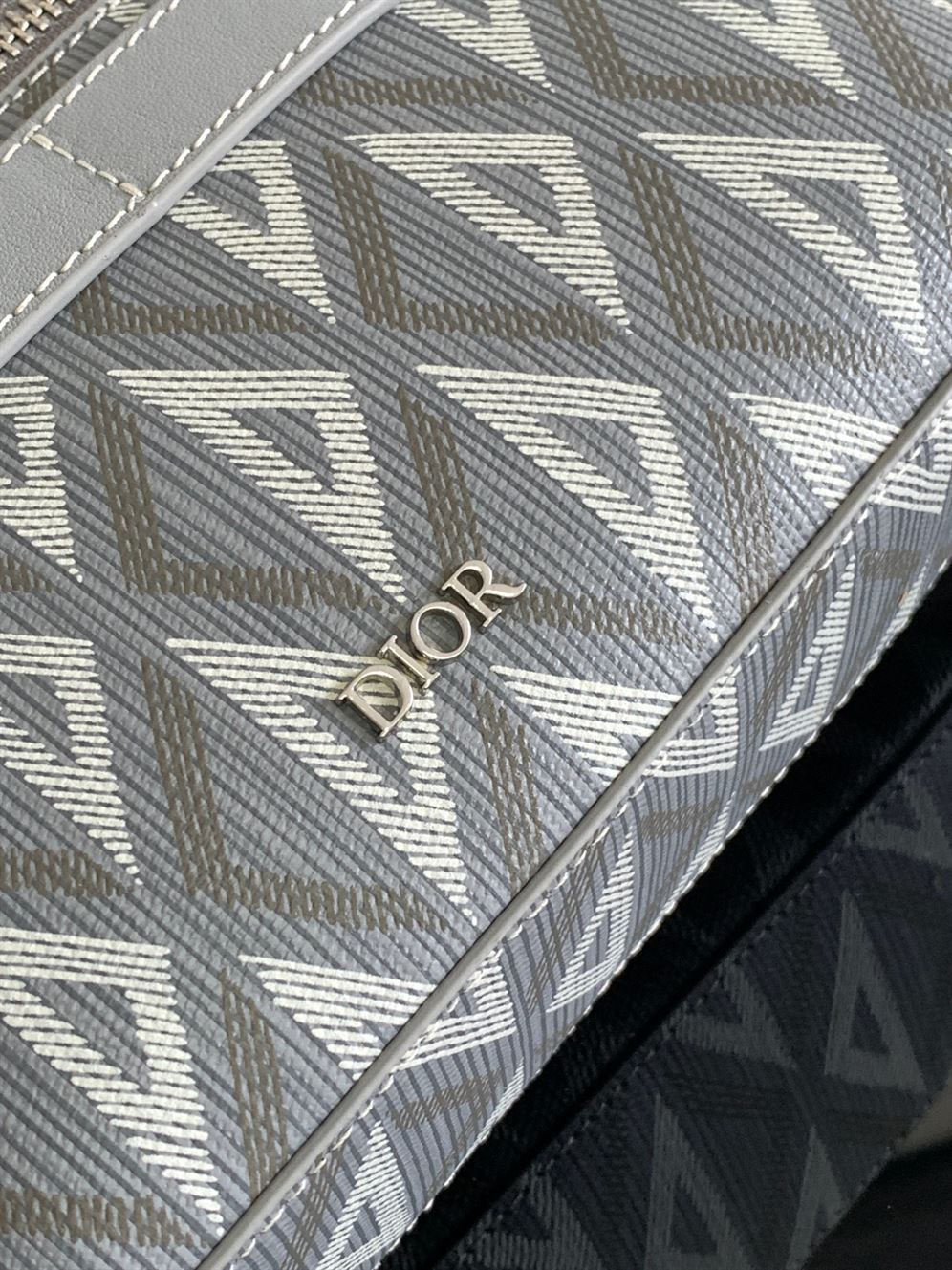 DIOR SAFARI BAG WITH STRAP GRAY CD DIAMOND CANVAS - DIO051