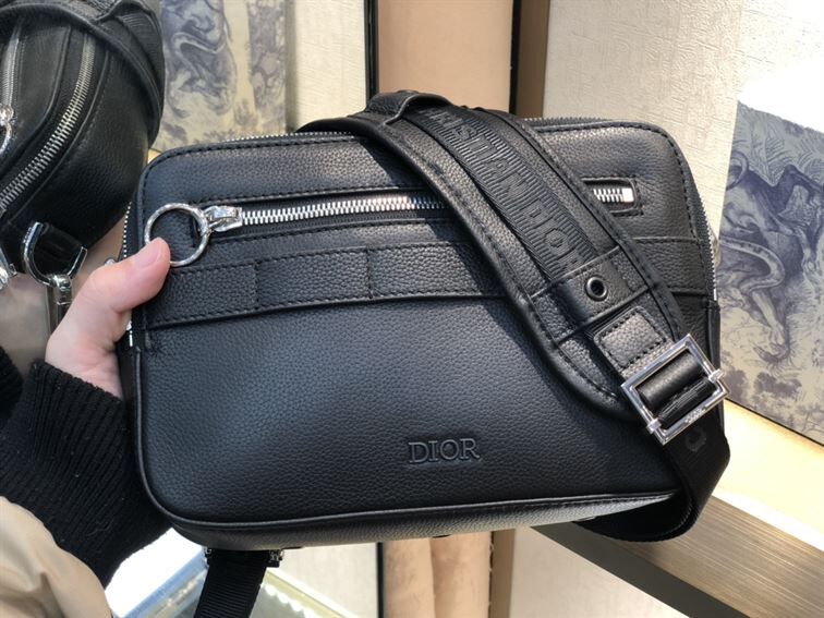 DIOR SAFARI MESSENGER BAG LEATHER BLACK - DIO013