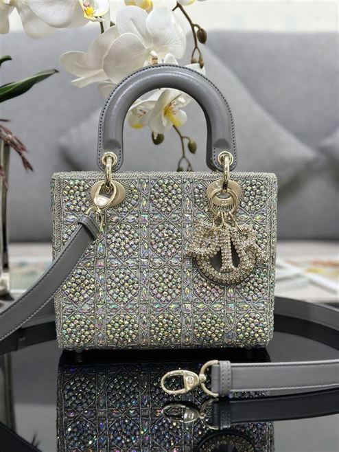 DIOR SMALL LADY DIOR BAG