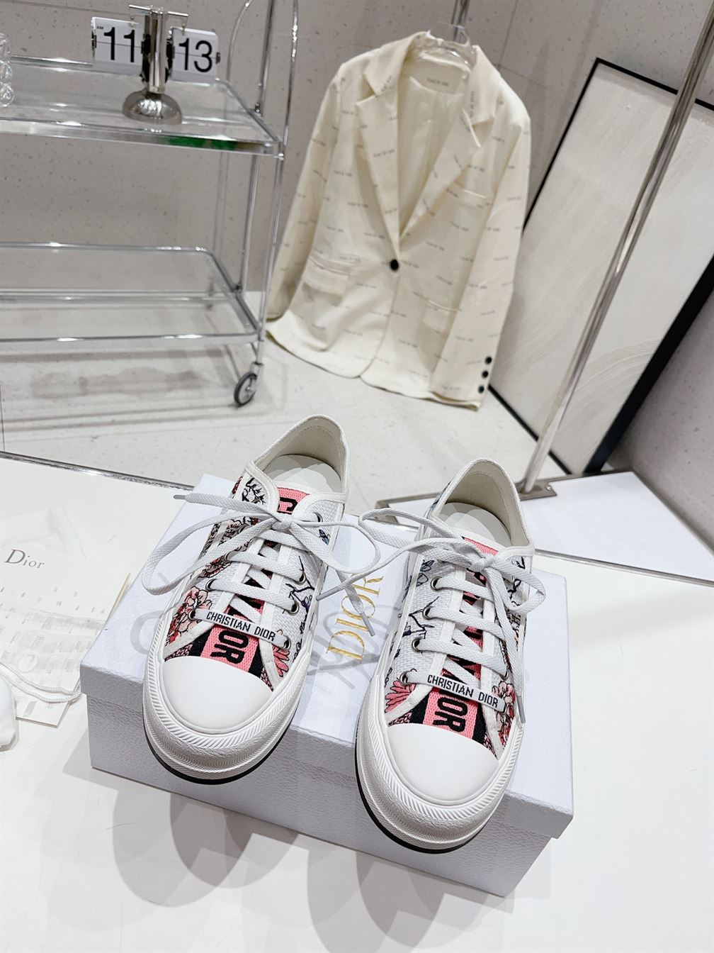 DIOR WALK'N'DIOR PLATFORM SNEAKER - DO112