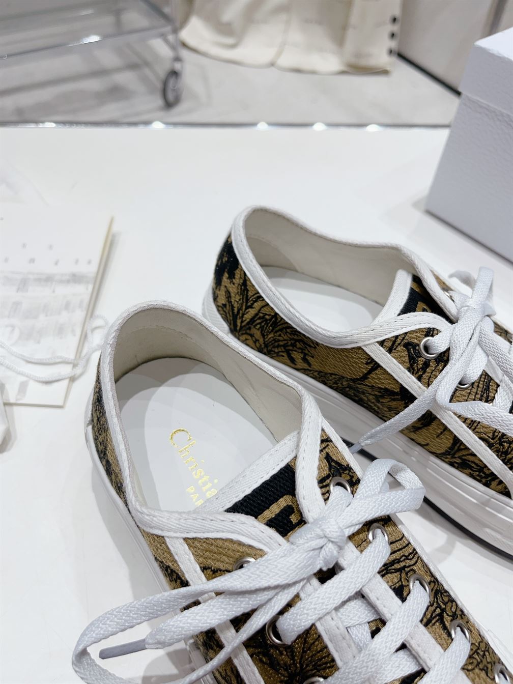 DIOR WALK'N'DIOR PLATFORM SNEAKER - DO114