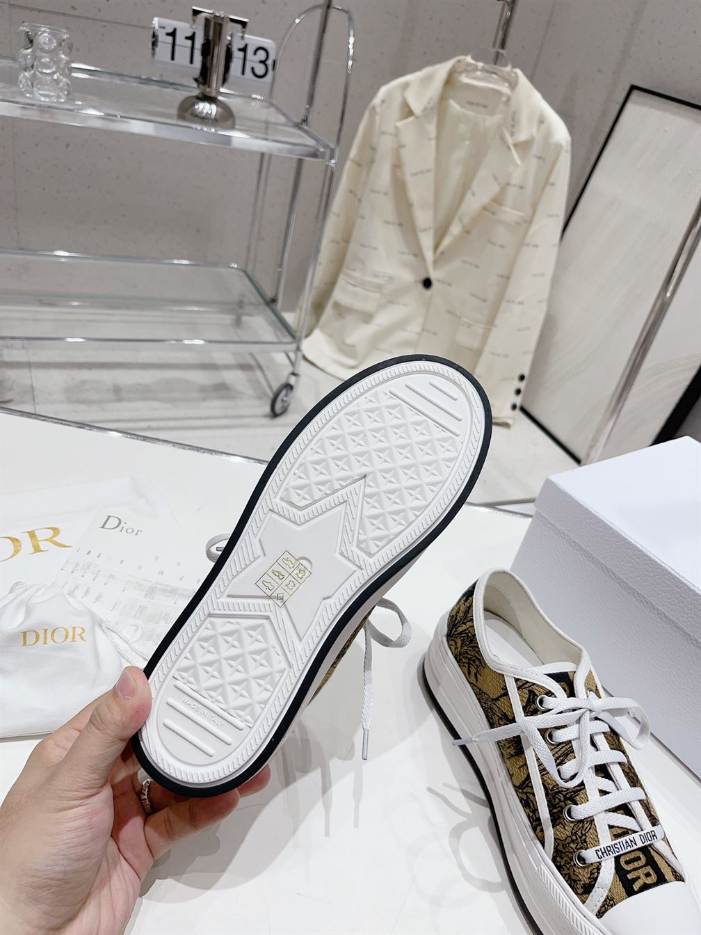 DIOR WALK'N'DIOR PLATFORM SNEAKER - DO114