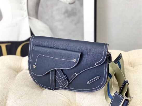 DIOR X KAWS POUCH SADDLE NAVY BLUE - DIO016