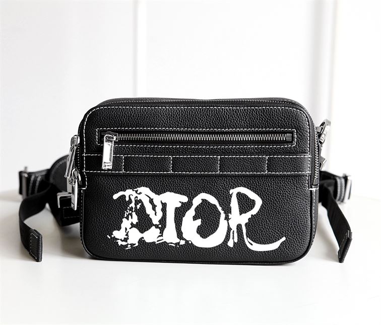 DIOR X PETER DOIG SAFFARI MESSENGER BAG - DIO022