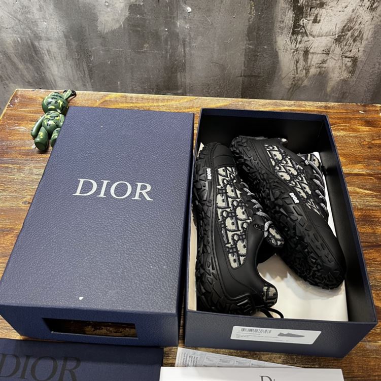 DIORIZON DERBY SHOE BEIGE AND BLACK DIOR OBLIQUE JACQUARD AND BLACK RUBBER - DO090