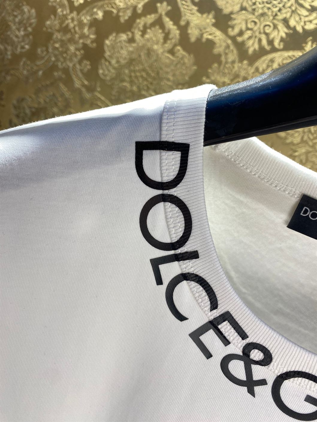 DOLCE & GABBANA ROUND-NECK T-SHIRT WITH DOLCE&GABBANA PRINT - DT004