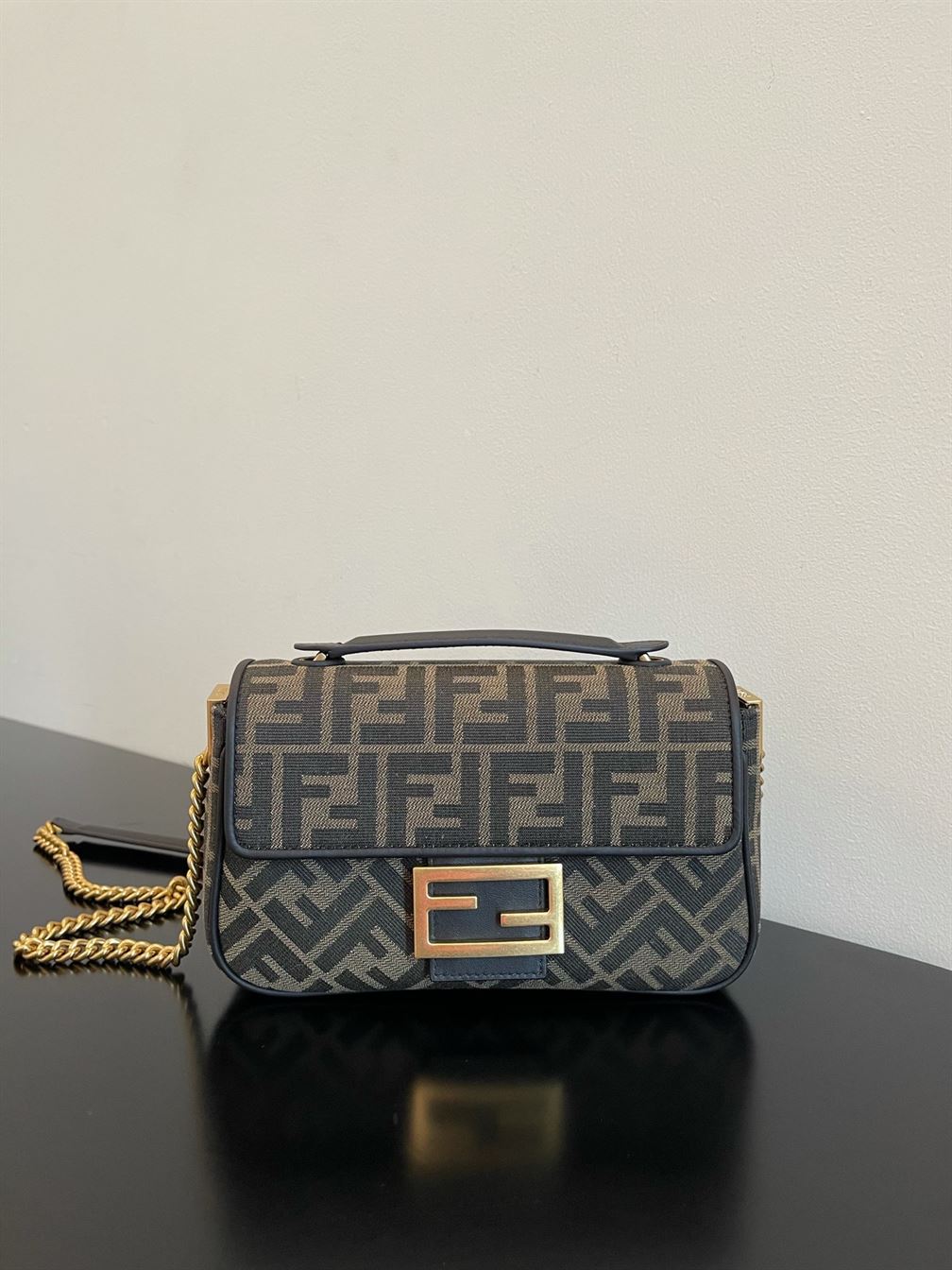 FENDI BAGUETTE CHAIN MIDI JACQUARD