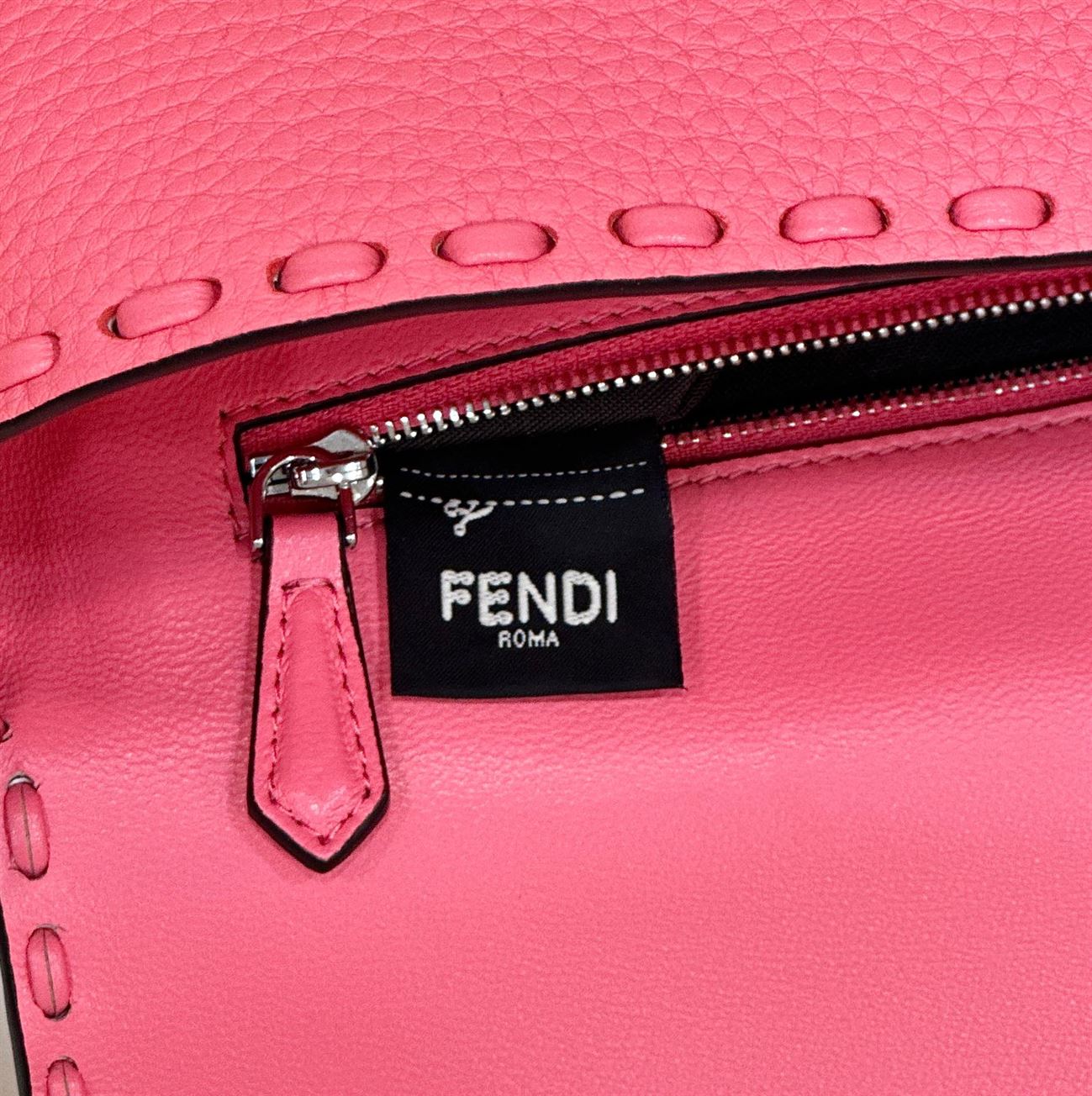 FENDI BAGUETTE PINK SELLERIA BAG