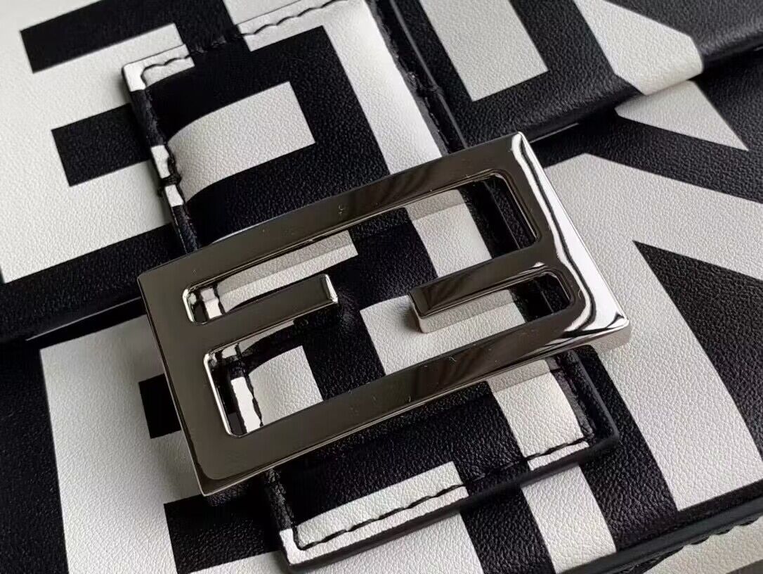 FENDI BAGUETTE TWO TONE LEATHER FENDI