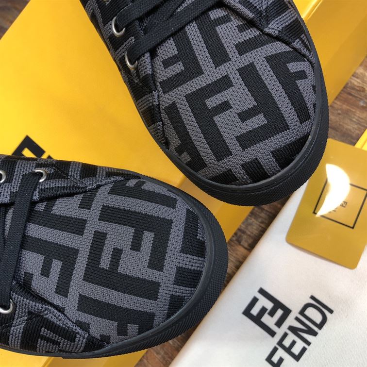 FENDI SNEAKERS GREY TECH FABRIC LOW TOP - FDS008